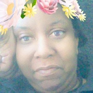 Meet your Posher, Brea